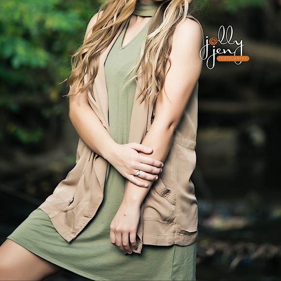 SOLD Aeropostale T-shirt dress - Picture 6 of 8